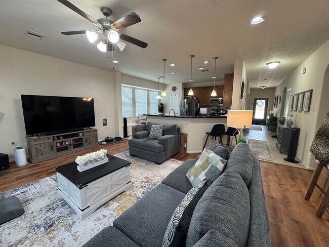 Building Photo - 13426 Barons Lake Ln