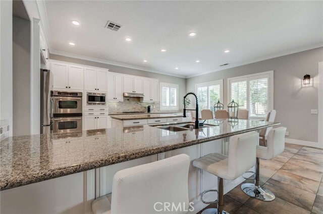 Building Photo - 610 Barbre Ln