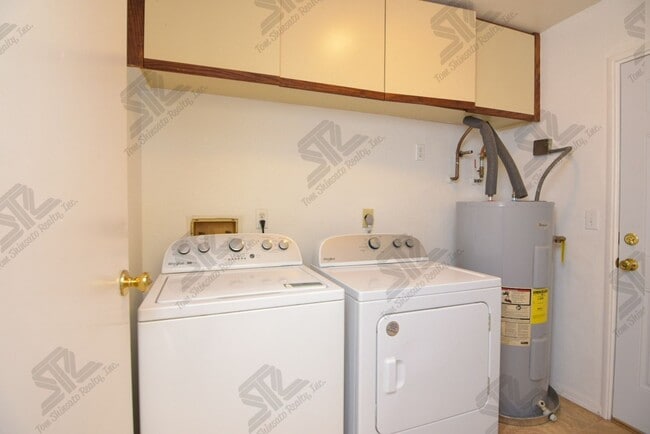 Building Photo - 3BR / 2Bath / 4Pkg - Home in Mililani!