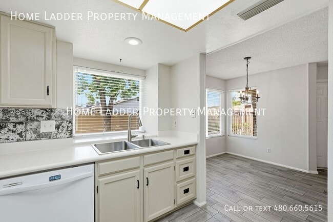 Building Photo - 2834 S Ext Rd
