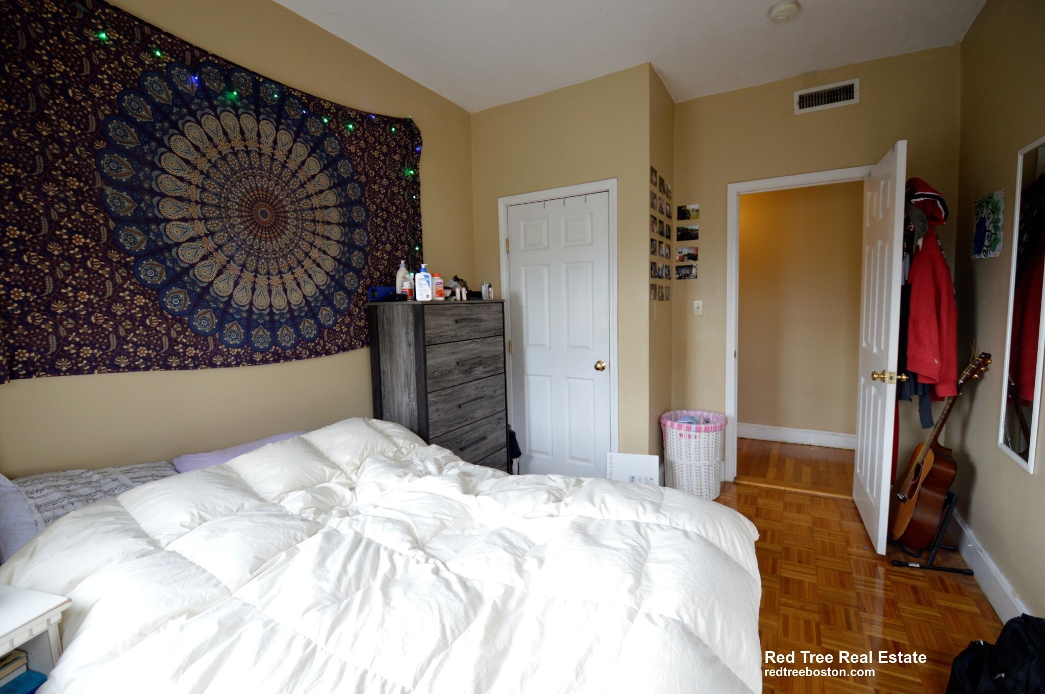 Building Photo - 17 Highgate St