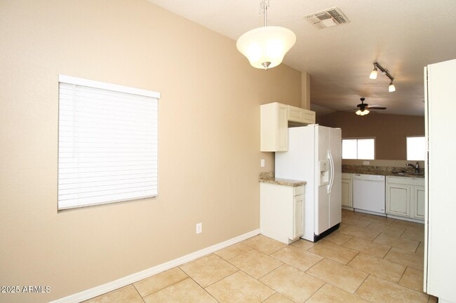 Building Photo - 11514 E Contessa St