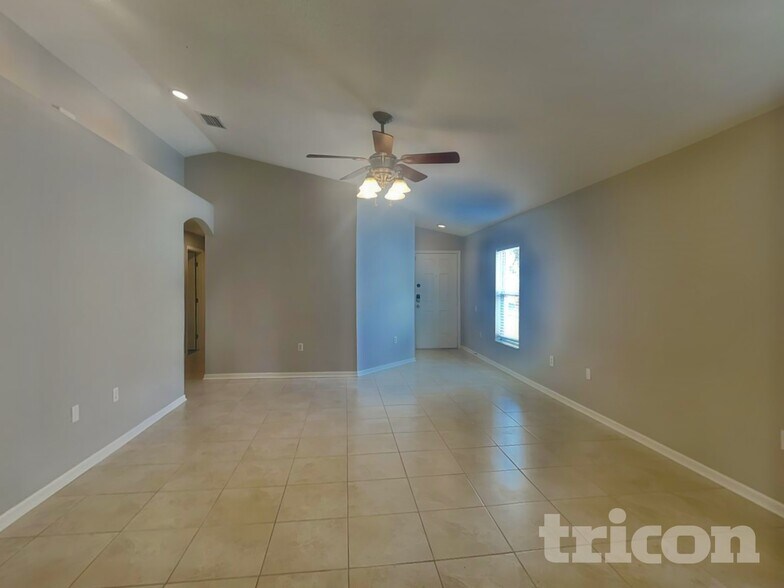 Building Photo - 12532 Evington Point Dr