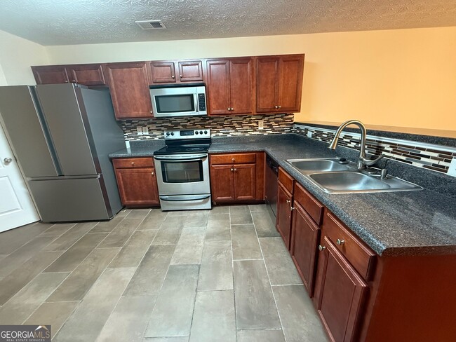 Building Photo - 3745 Sidda Way