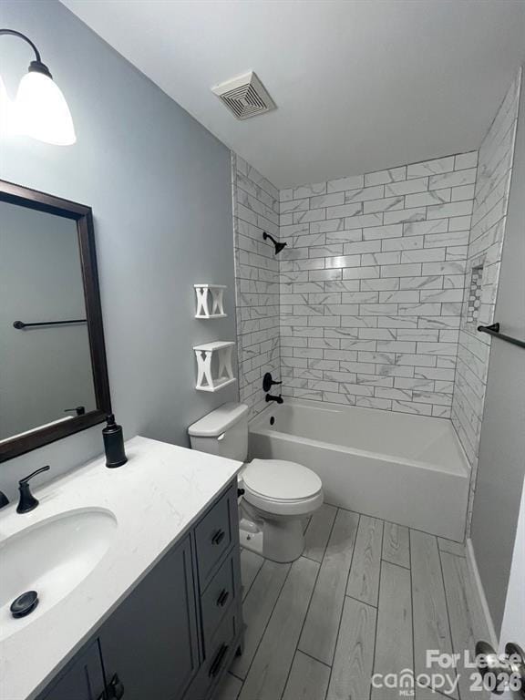 Building Photo - 210 Southhaven Dr