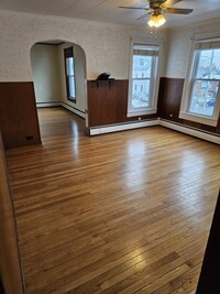 Building Photo - 44-46 Hoyt Street, unit 2