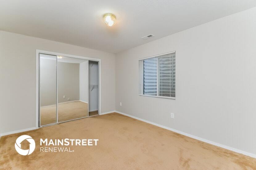 Building Photo - 7456 Prythania Park Dr