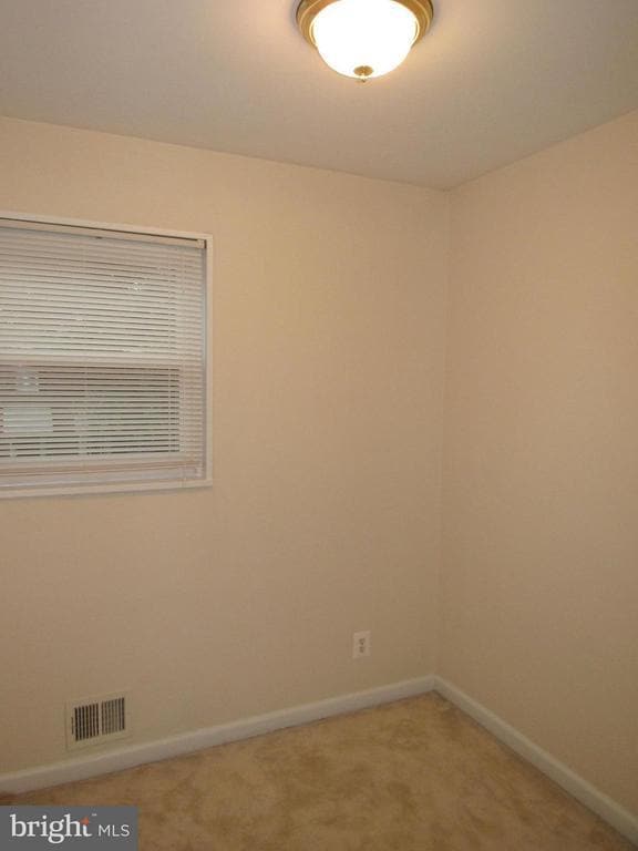 Building Photo - 121 E Glendale Ave