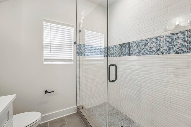 Building Photo - 4056 Biltmore Ave