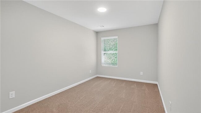 Building Photo - 2350 Mountain Springs Pl