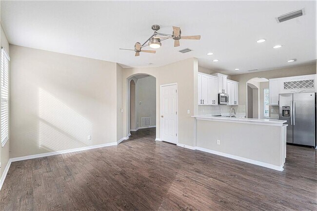 Building Photo - 8602 Sandy Plains Dr