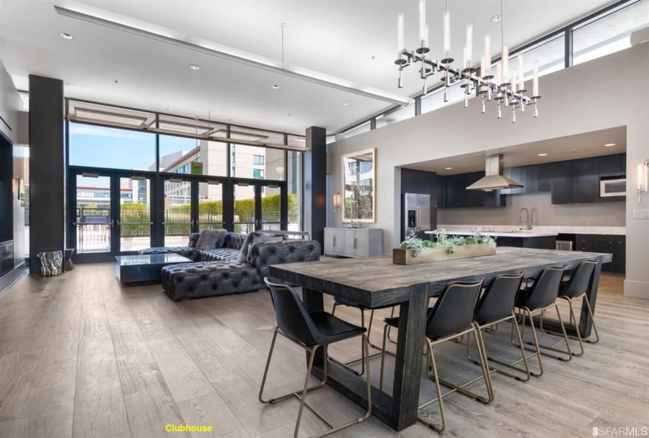 Building Photo - 718 4th St