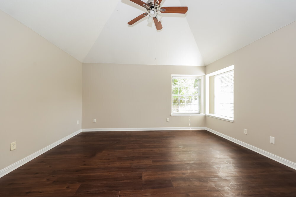 Building Photo - 373 Davids Way