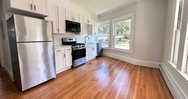 Primary Photo - 608 Franklin St
