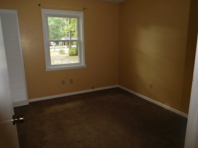 Building Photo - House for Rent