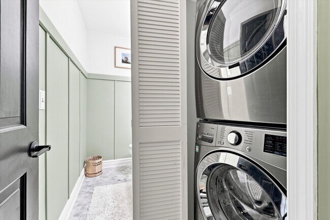Building Photo - Lovely 2 Bed 1.5 Bath In Wilmington