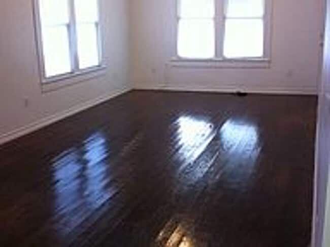 Building Photo - Available for May Move in!  Cute 2 bedroom 2 bathroom house near Downtown Bryan