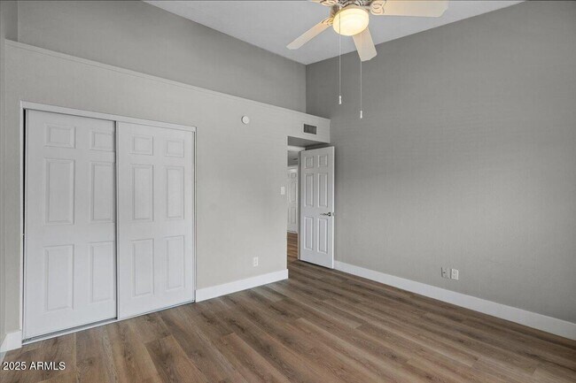 Building Photo - 6020 N 81st St