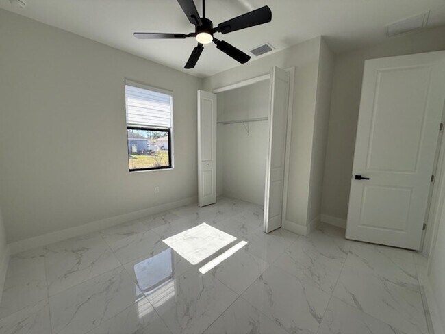 Building Photo - Brand-New 3-Bedroom Home for Rent in Lehigh Acres – Modern Design + Special Offer!