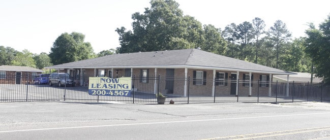 Building Photo - Cypress Gates Apartments