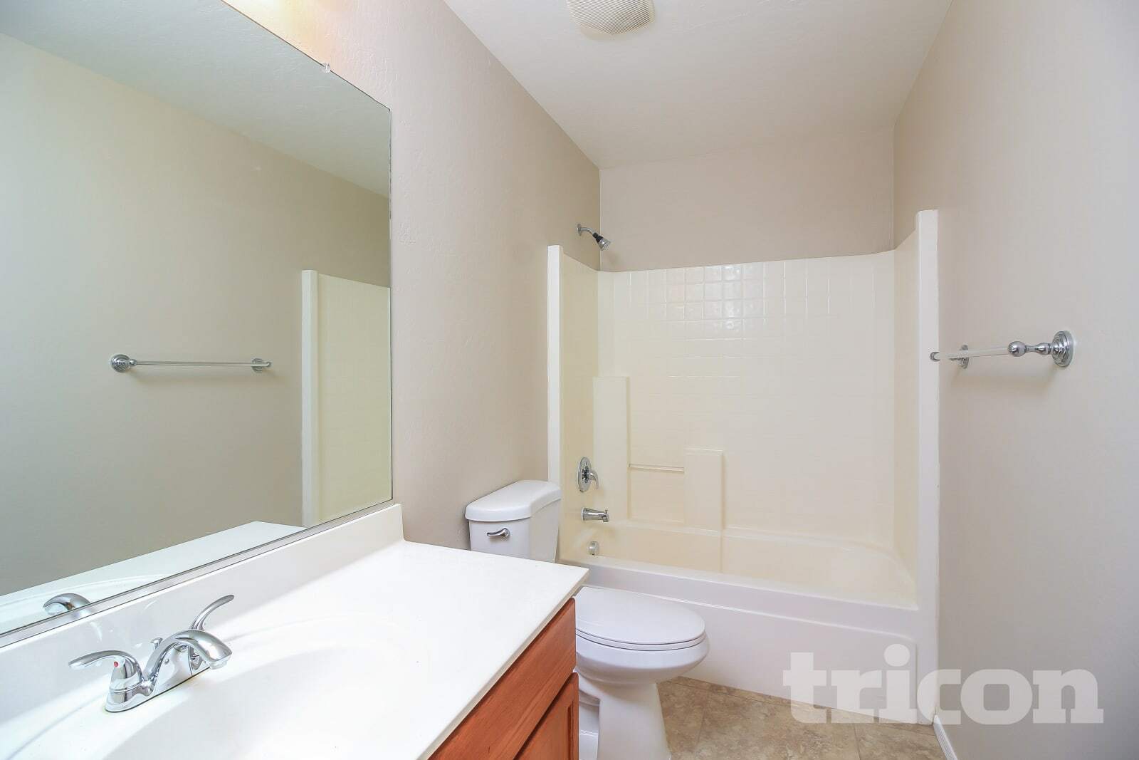 Building Photo - 45310 W Norris Rd