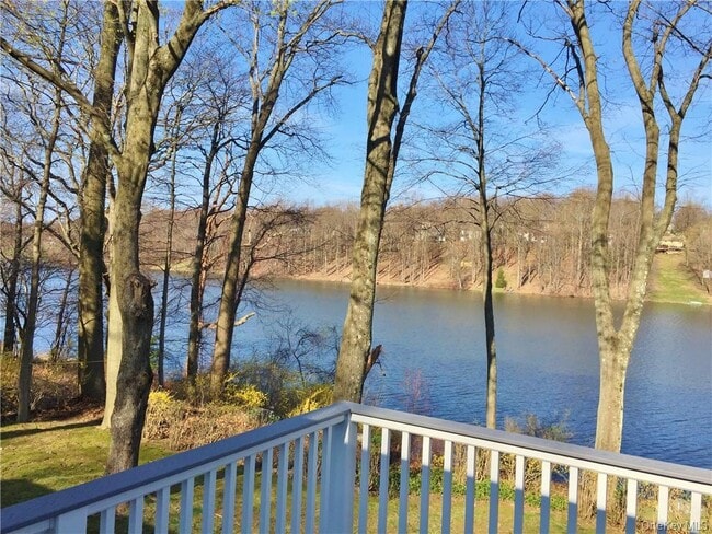 Building Photo - 155 Shear Hill Rd