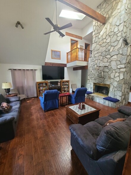 Building Photo - 3 Rolling Meadows Ln