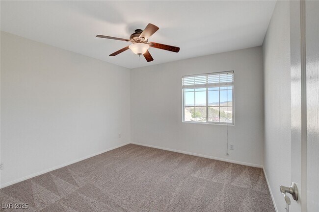 Building Photo - 11215 Dahlia Grove St