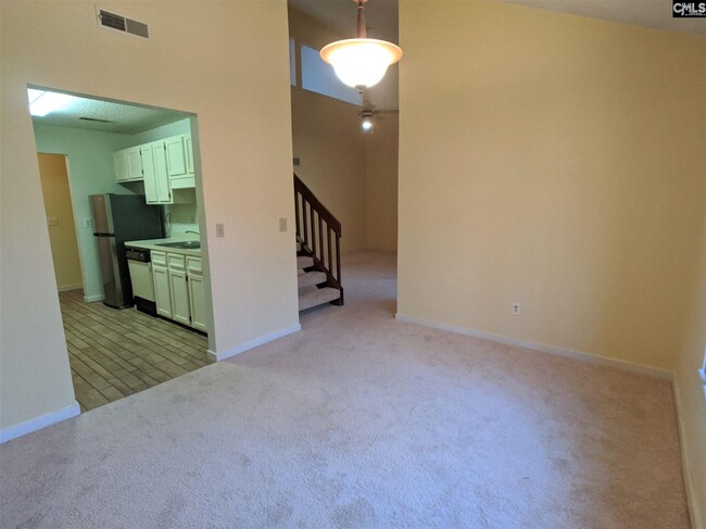 Building Photo - 5004 Village Creek Dr