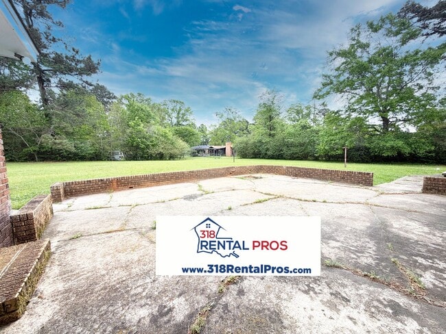 Building Photo - 4 Bed 3 Bath Home in Ruston!
