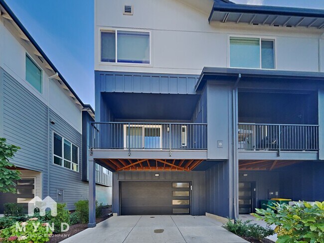 Building Photo - 17231 SW Goldcrest Ln