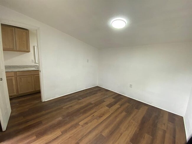 Building Photo - 14131 NW 3rd Ave