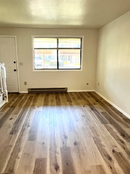 Building Photo - 2926 S Abbs Ln