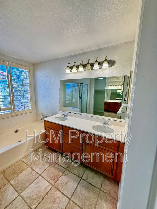 Building Photo - 31 Calle Alamitos