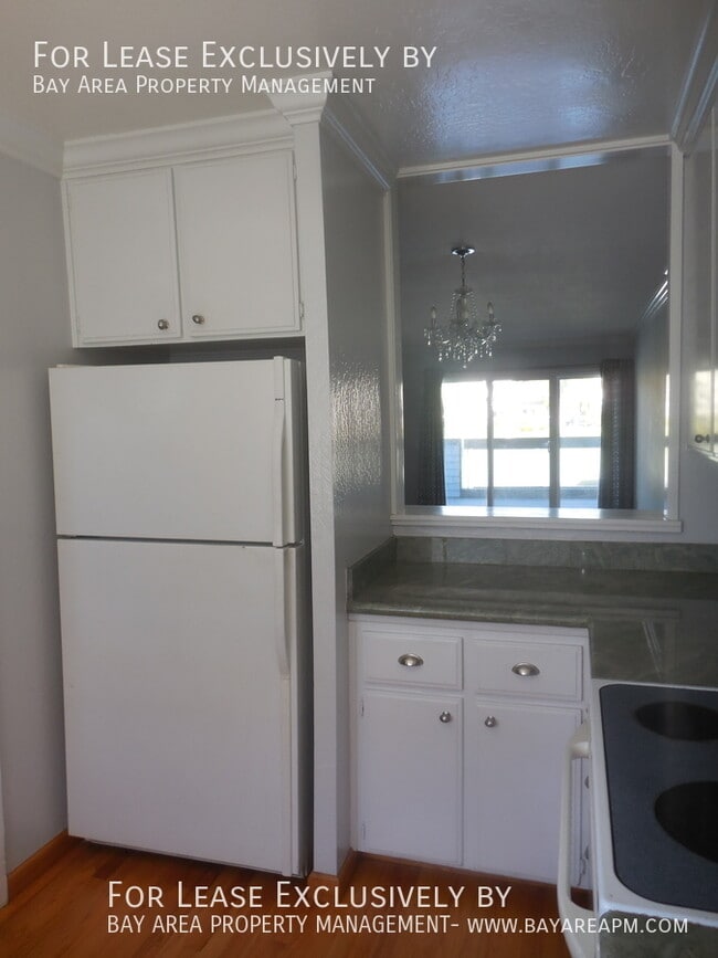Building Photo - 16 Cape Hatteras Ct