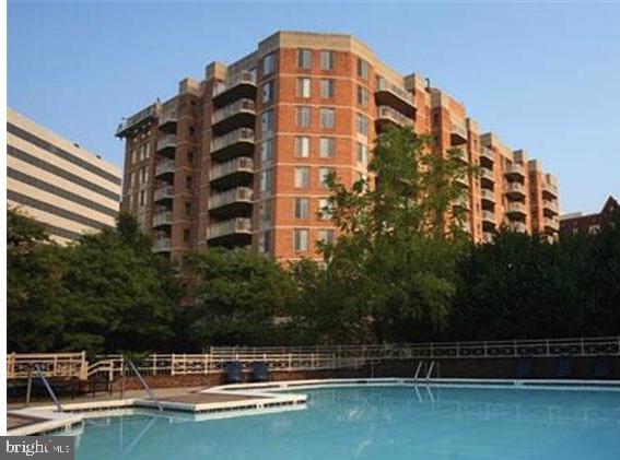 Building Photo - 7500 Woodmont Ave