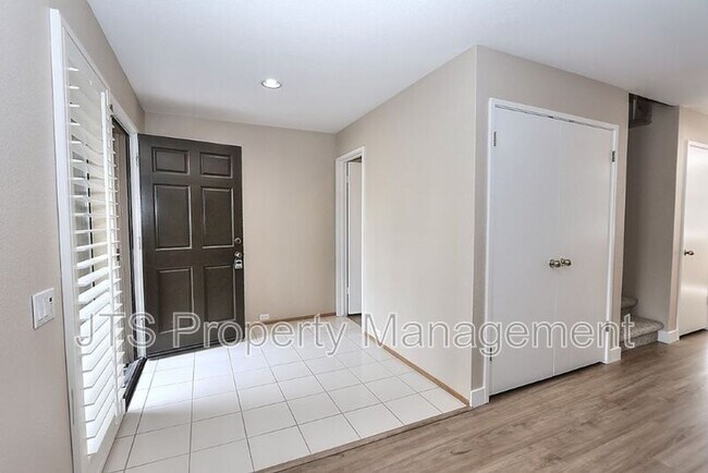 Building Photo - 11674 Gold Country Blvd