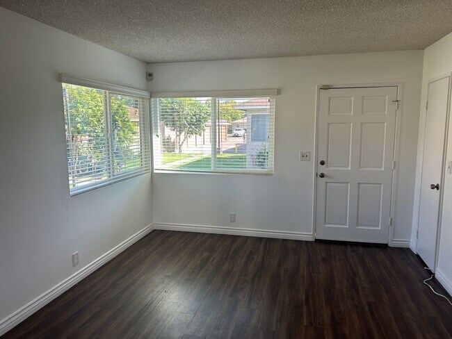Building Photo - 442 1/2 234th Wlk