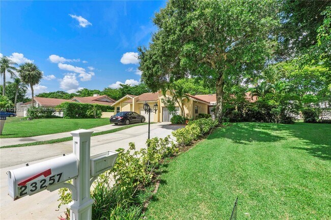 Building Photo - 23257 Boca Club Colony Cir