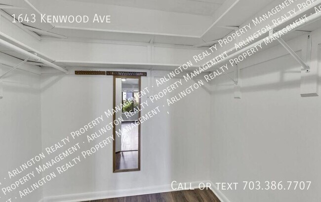 Building Photo - 1643 Kenwood Ave