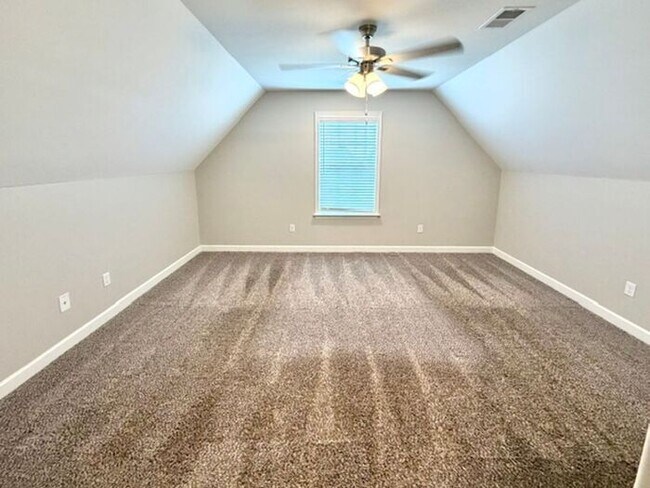 Building Photo - Now Leasing a 4-bedroom 2.5 bath home in Walls, Mississippi at Mallard Park