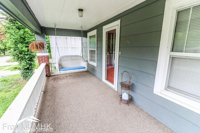 Building Photo - 4 br, 2 bath House - 118 S Manhattan Ave.