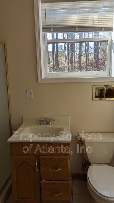 Building Photo - 4341 Old Lake Dr
