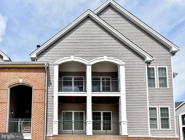 Building Photo - 46588 Drysdale Terrace
