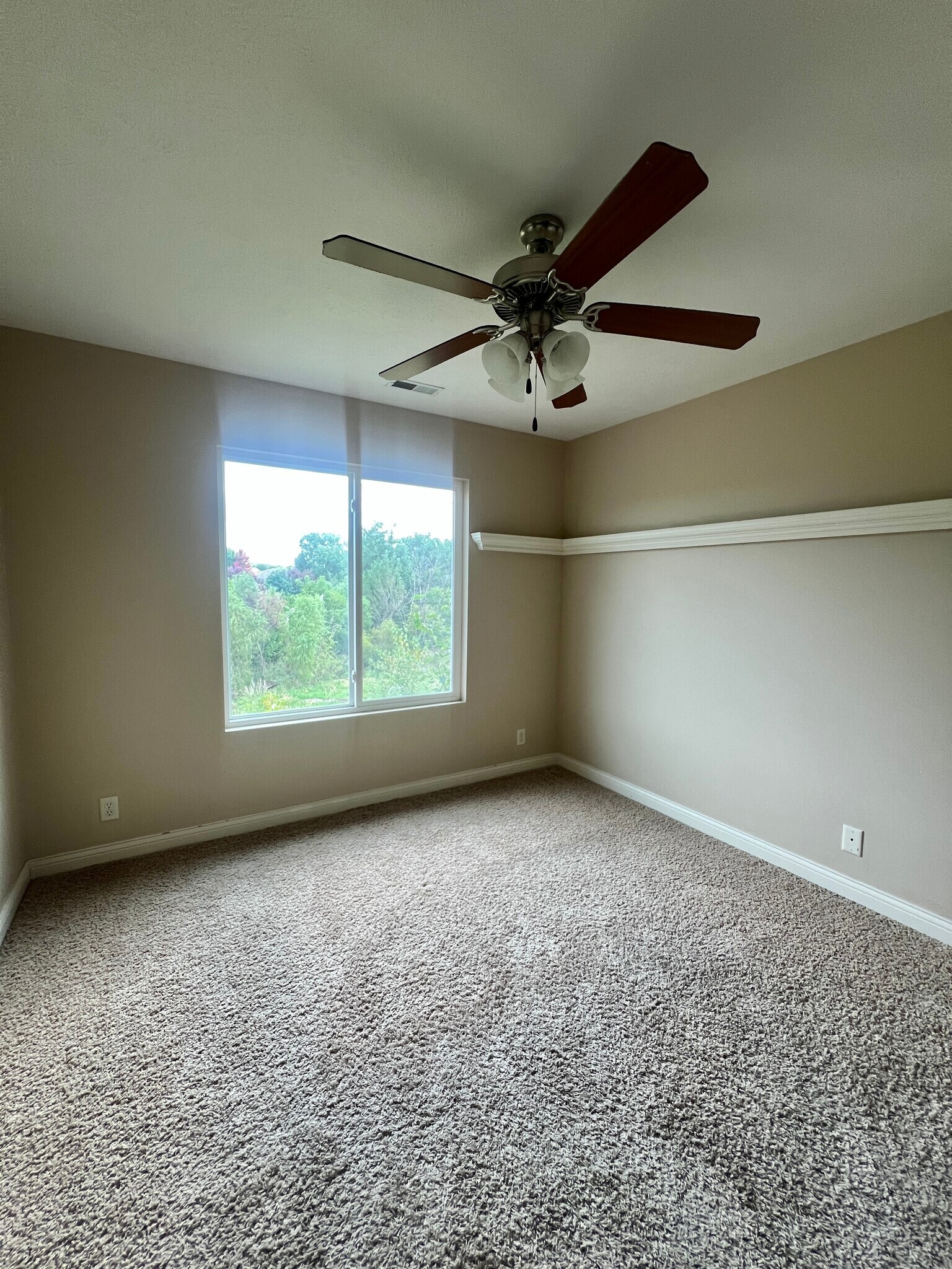 Building Photo - 1211 Turtle Creek Rd