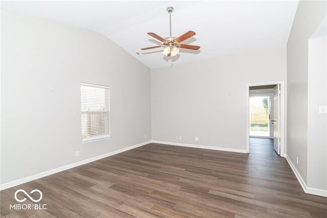 Building Photo - 11817 Shady Meadow Pl