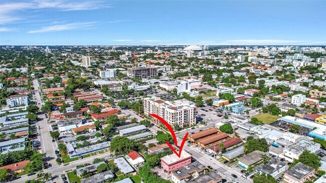 Building Photo - 458 SW 9th St