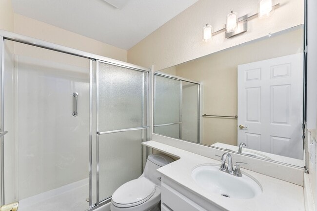 Building Photo - 2 Bedroom 2 Bathroom Condo in Citrus Heights
