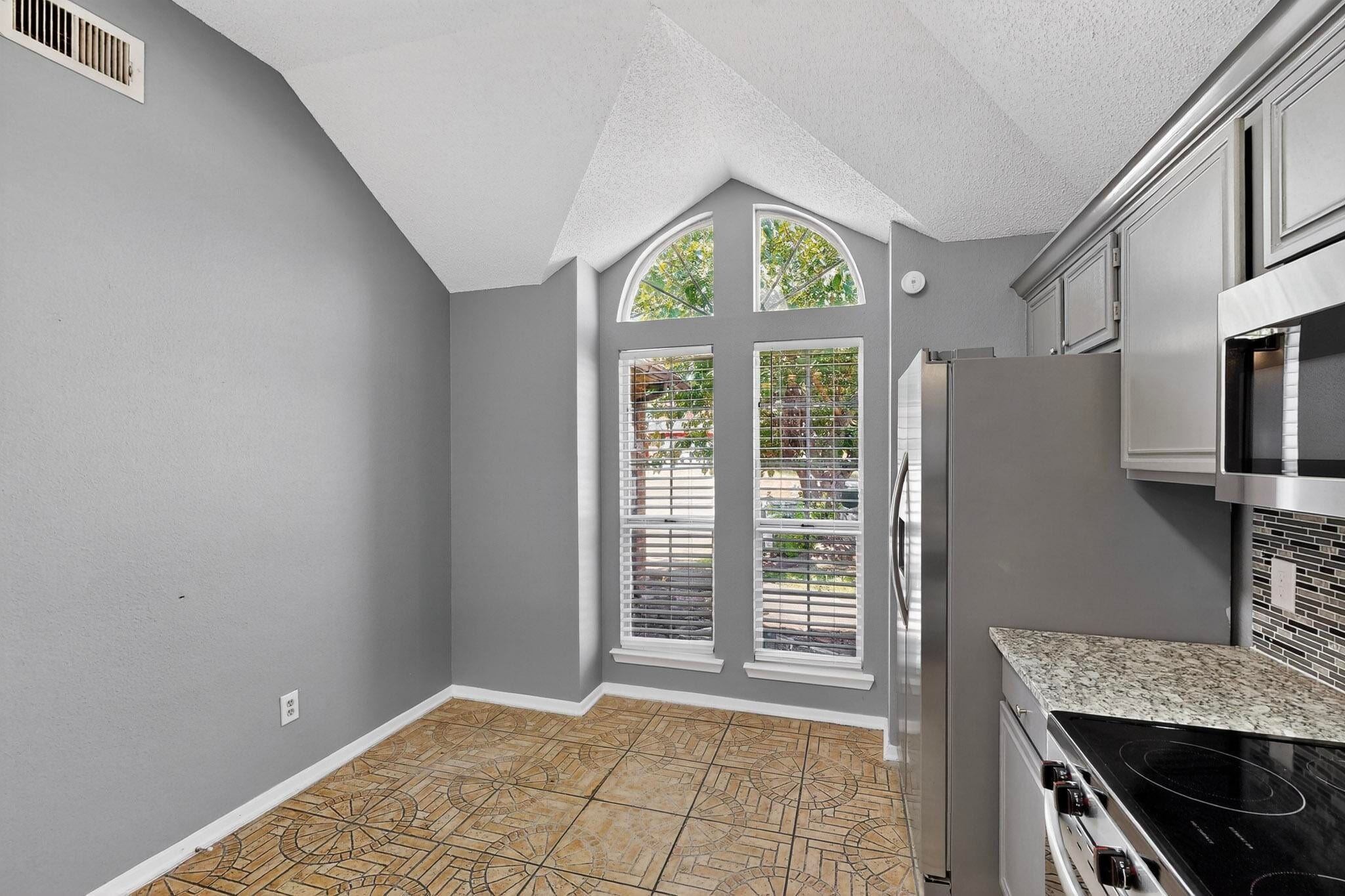 Kitchen3 - 4028 Scarsdale Ln