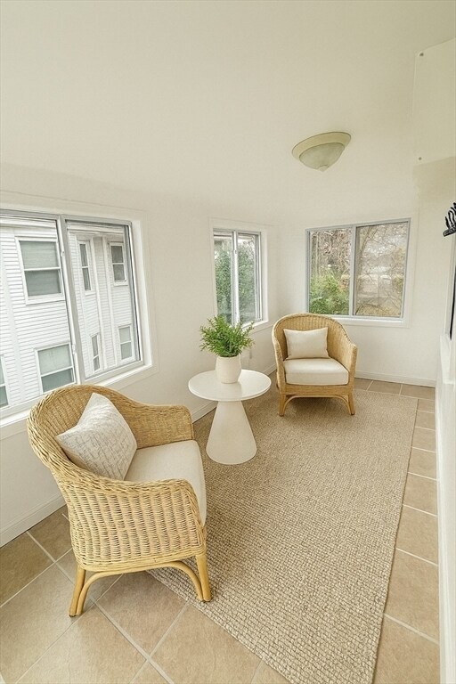 Building Photo - 311 Waverley Ave